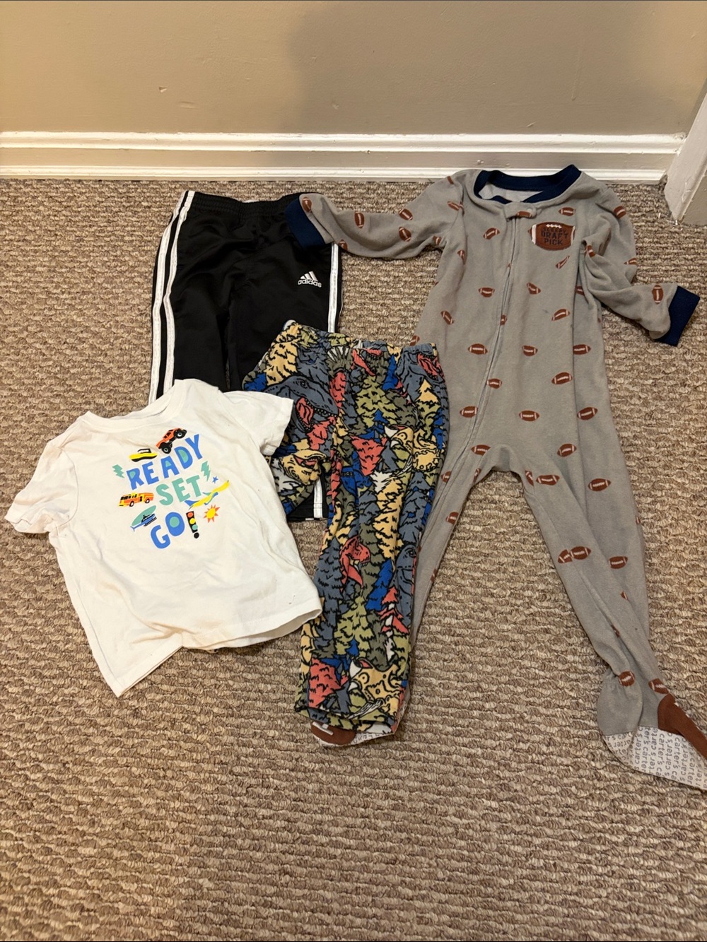3T Toddles Mixed Clothing Bundle - 4 items